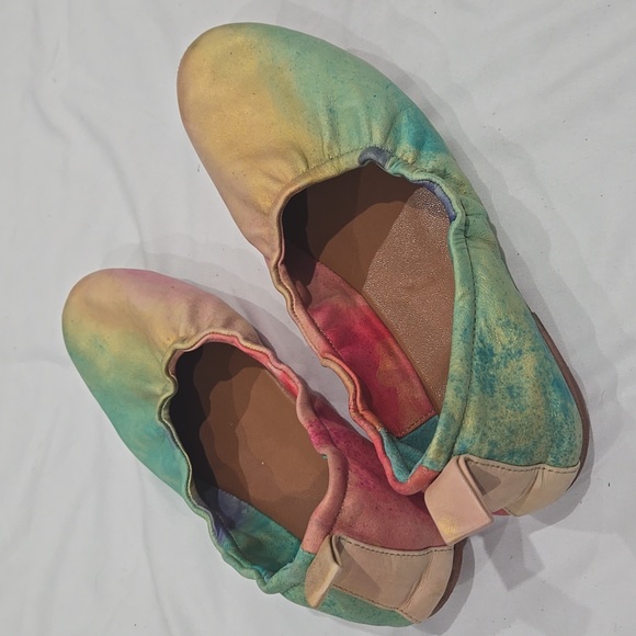 Anthropologie Jasper & Jeera Metallic Watercolor, Leather Flats Size 38 - Picture 3 of 11